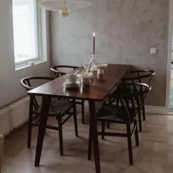 Spisebord - Nordisk - 180 x 70 cm (valnød)