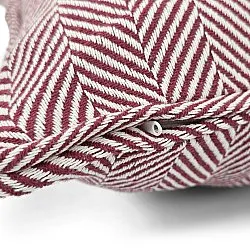 Pudebetræk - Denisa Fishbone (rød/hvid)