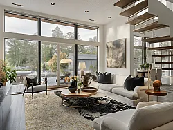 Wilton-tæppe - Cyra (sort/guld)