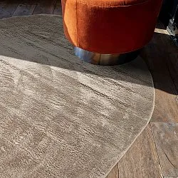 Ovalt ryatæppe - Aranga Super Soft Fur (brun)