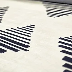 Wilton-tæppe - Carmen (creme/sort)