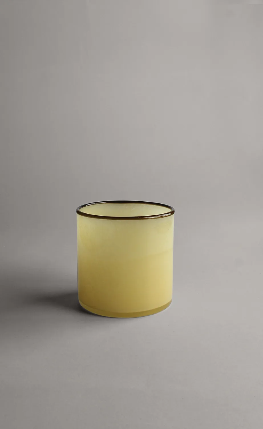 Lysestage M - Harmony (soft yellow/amber)