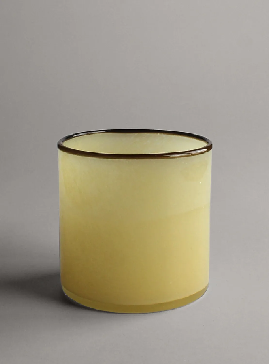Lysestage M - Harmony (soft yellow/amber)