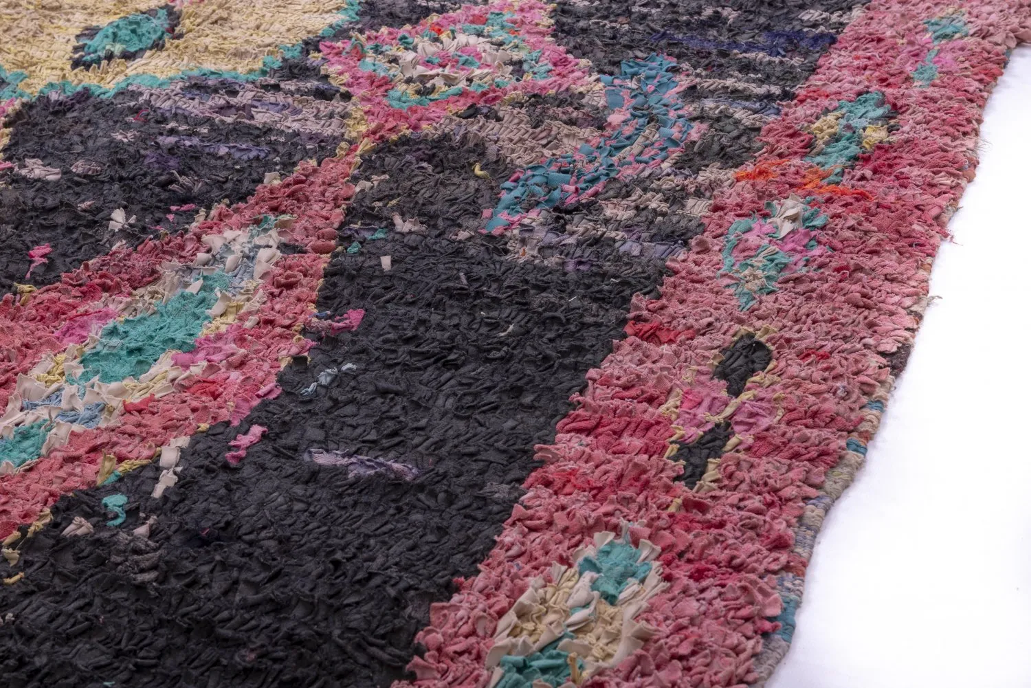 Marokkansk berber tæppe Boucherouite 240 x 155 cm