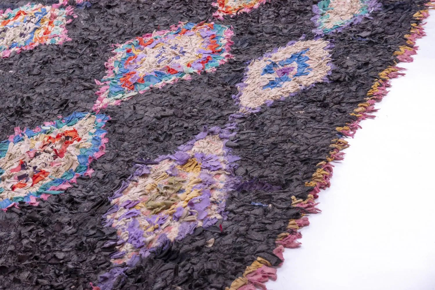 Marokkansk berber tæppe Boucherouite 260 x 145 cm