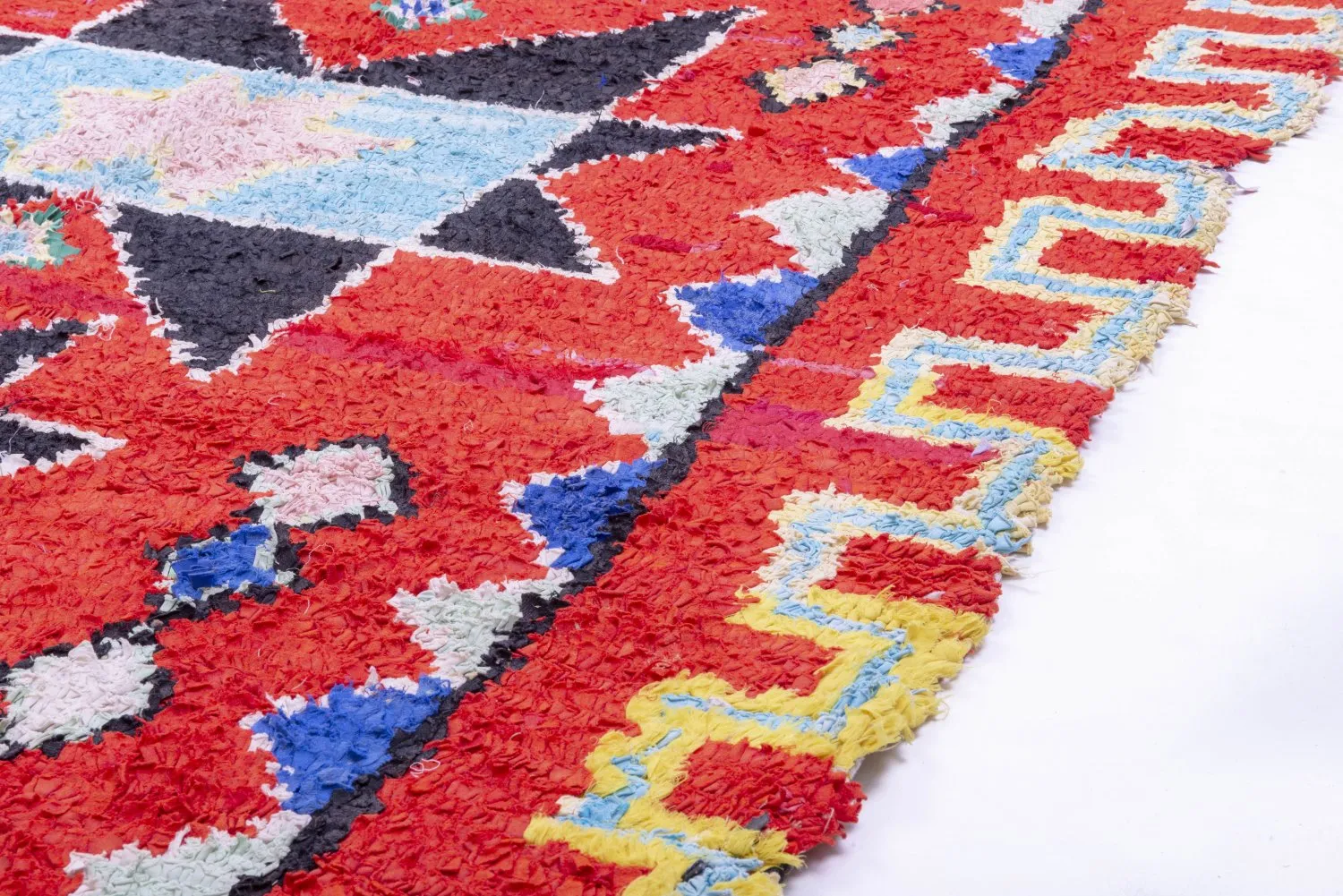 Marokkansk berber tæppe Boucherouite 275 x 170 cm
