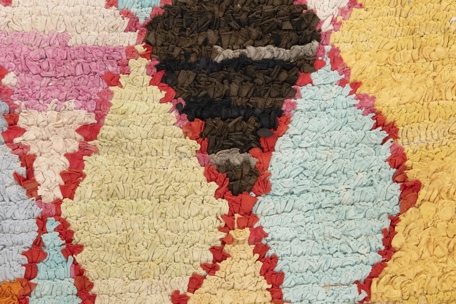 Marokkansk berber tæppe Boucherouite 200 x 120 cm