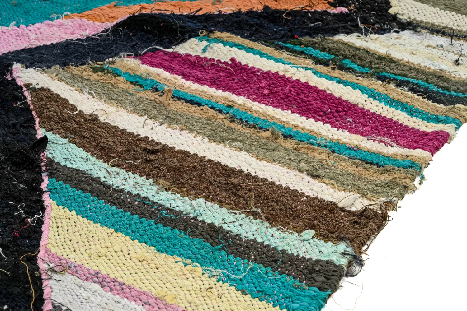 Marokkansk berber tæppe Boucherouite 135 x 265 cm