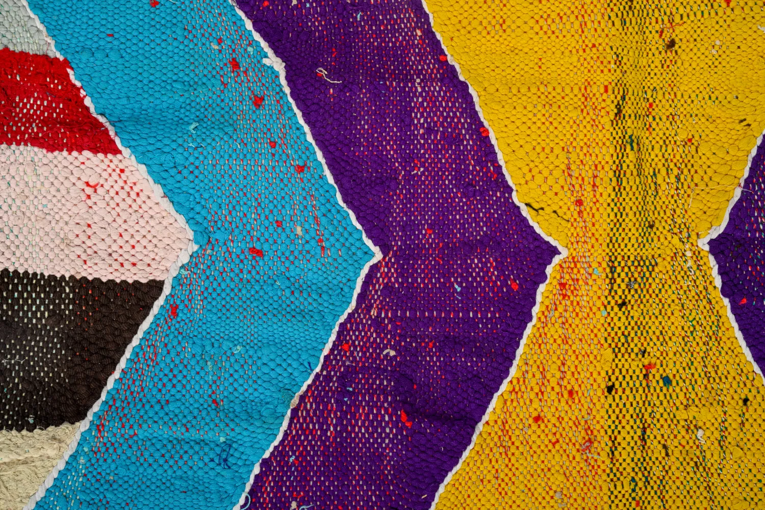 Marokkansk berber tæppe Boucherouite 140 x 245 cm