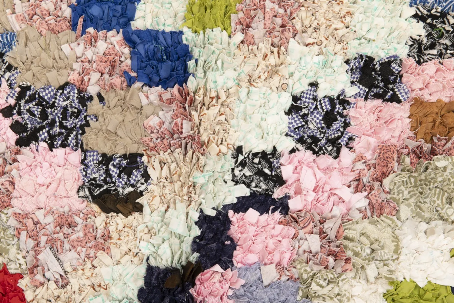 Marokkansk berber tæppe Boucherouite 210 x 115 cm