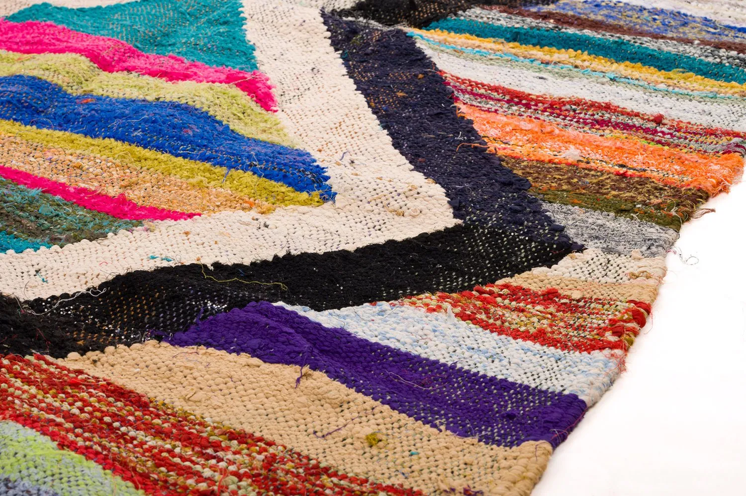 Marokkansk berber tæppe Boucherouite 135 x 245 cm