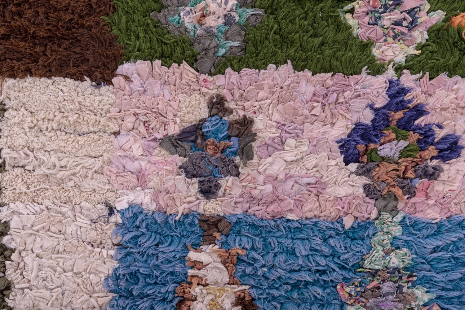 Marokkansk berber tæppe Boucherouite 275 x 145 cm