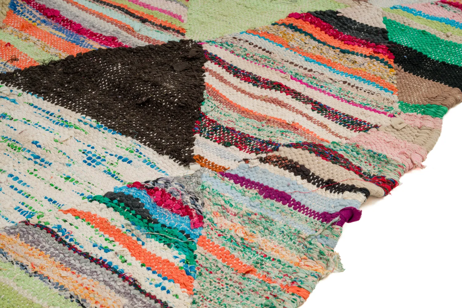 Marokkansk berber tæppe Boucherouite 140 x 250 cm