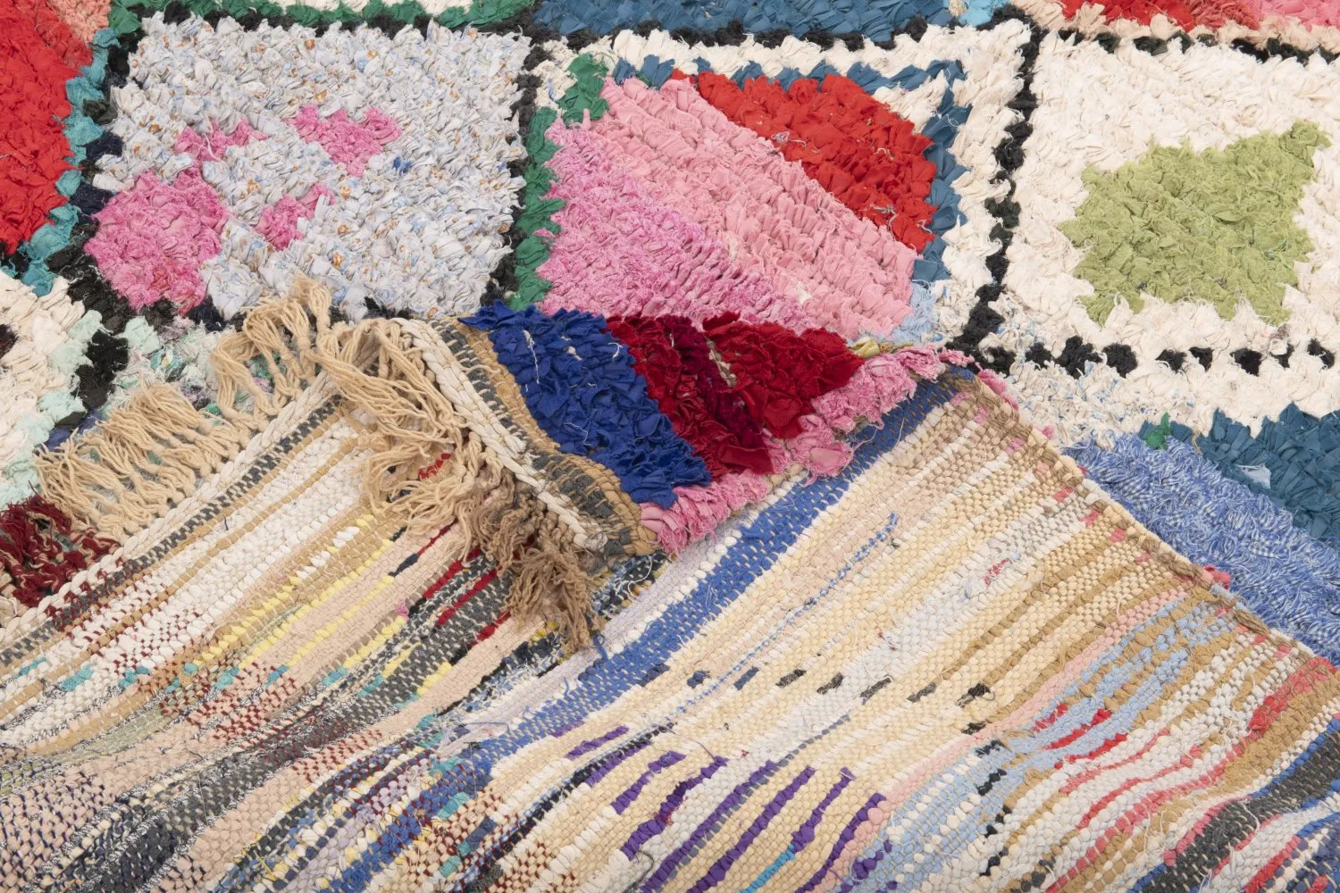 Marokkansk berber tæppe Boucherouite 195 x 165 cm