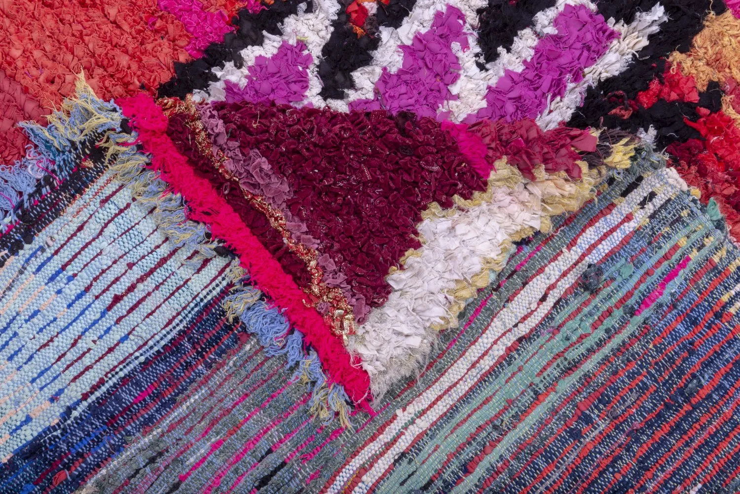Marokkansk berber tæppe Boucherouite 230 x 140 cm