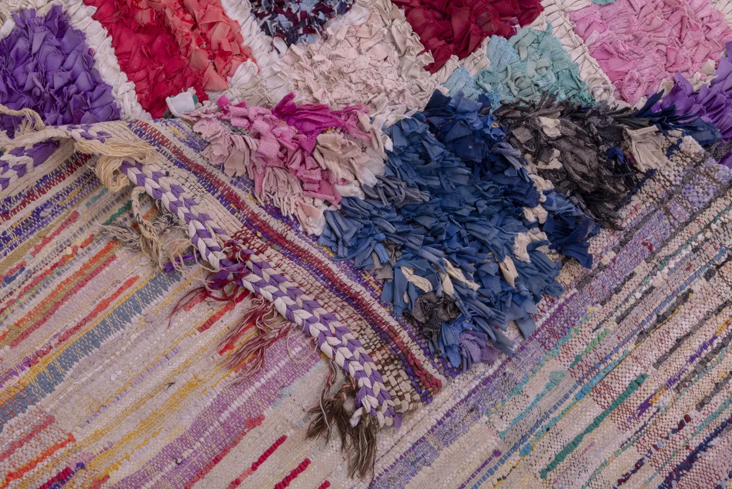 Marokkansk berber tæppe Boucherouite 265 x 165 cm