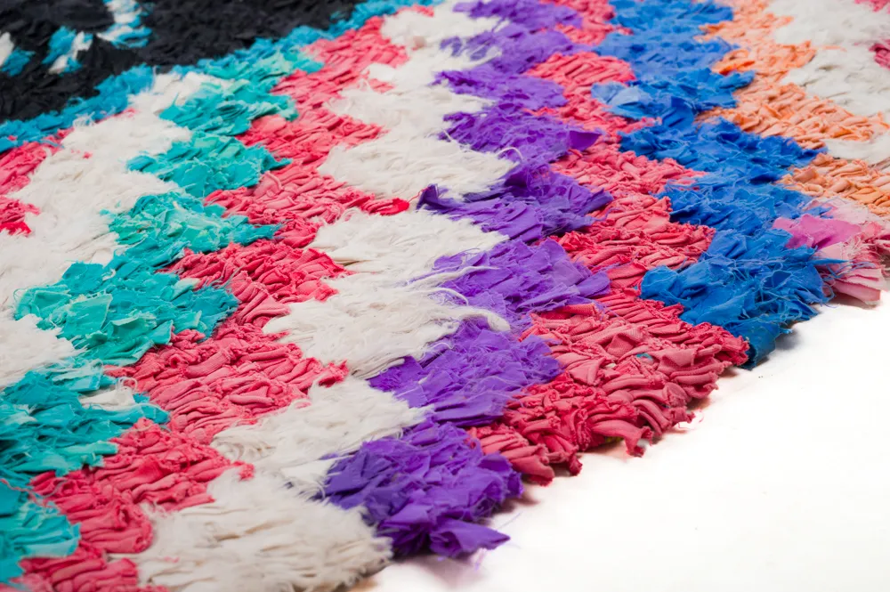 Marokkansk berber tæppe Boucherouite 250 x 155 cm