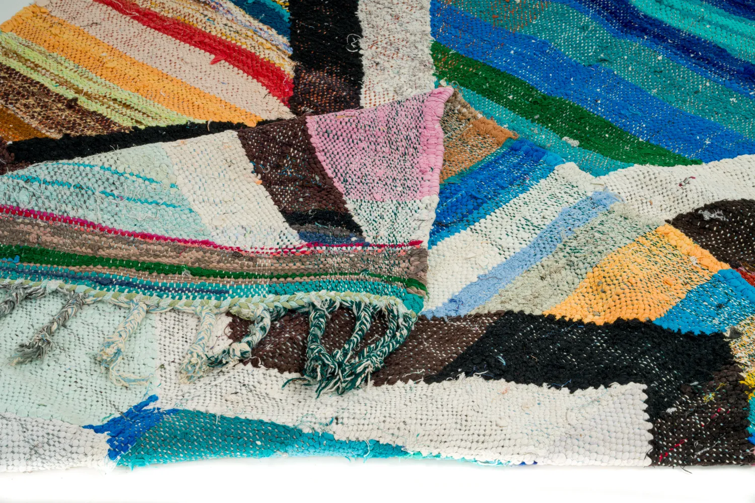 Marokkansk berber tæppe Boucherouite 135 x 235 cm