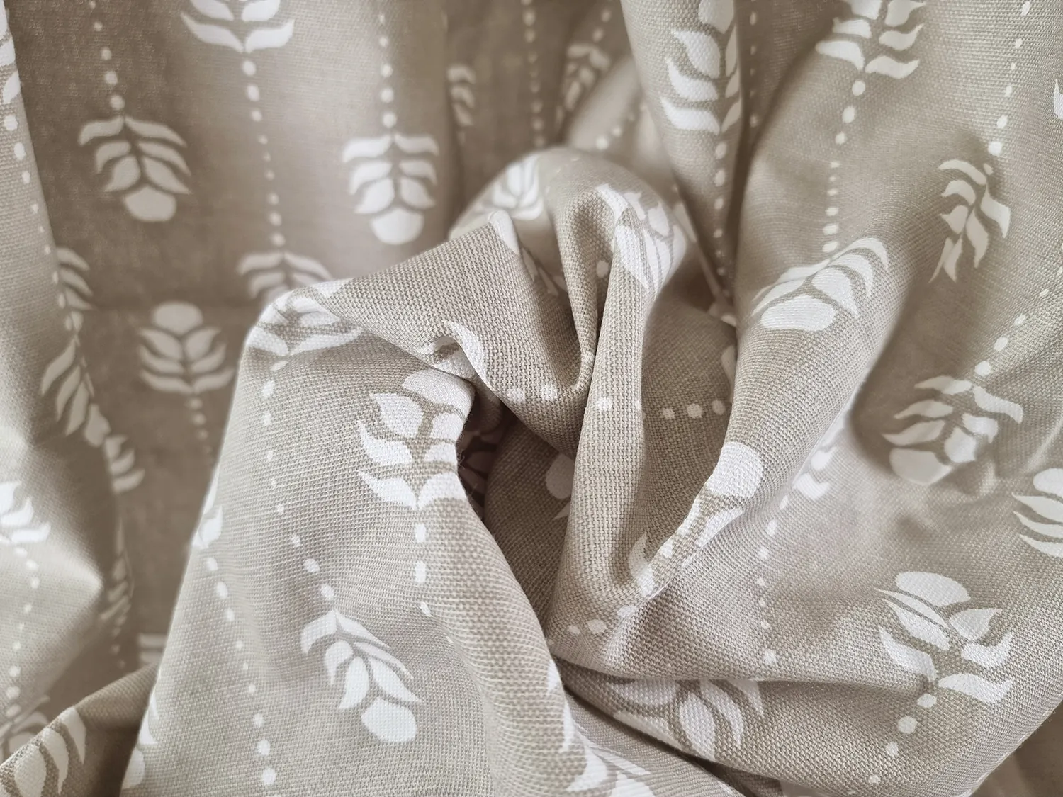 Gardiner - Bomuldsgardin Sari (beige)