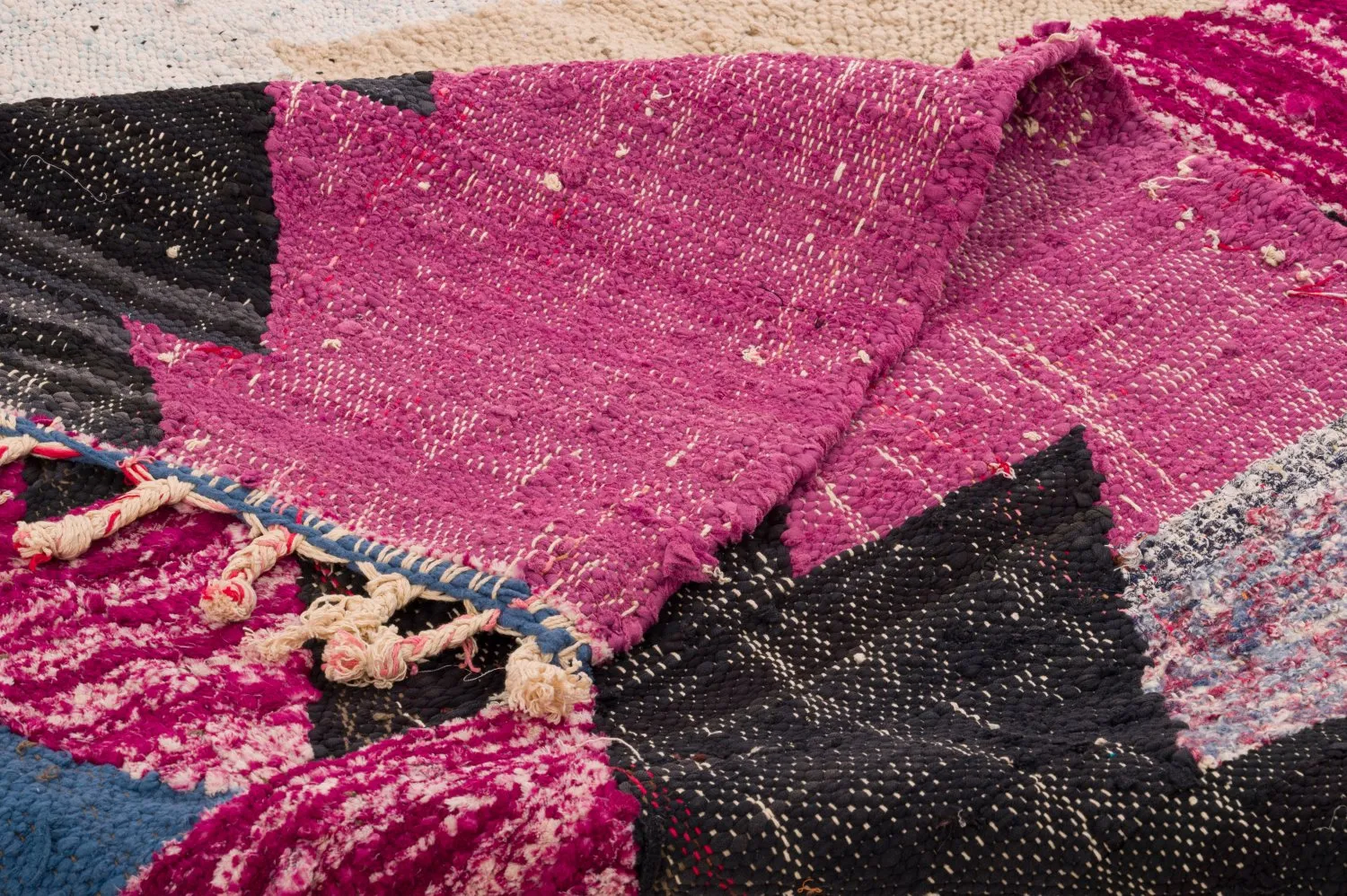 Marokkansk berber tæppe Boucherouite 125 x 290 cm