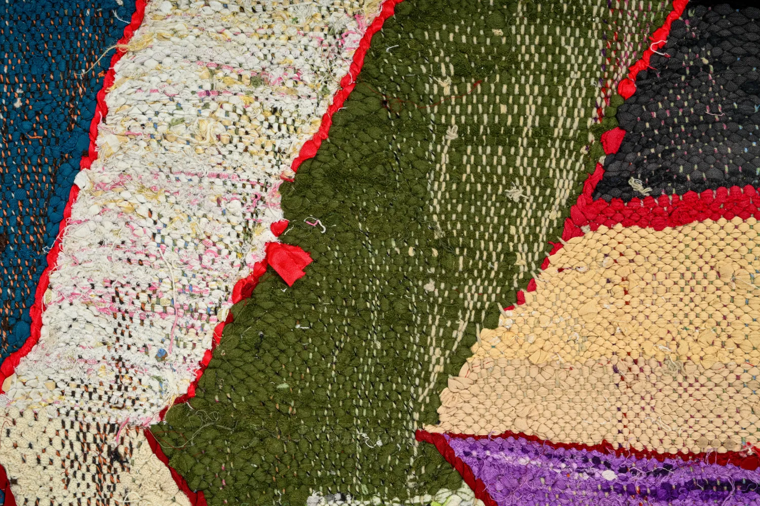 Marokkansk berber tæppe Boucherouite 140 x 250 cm