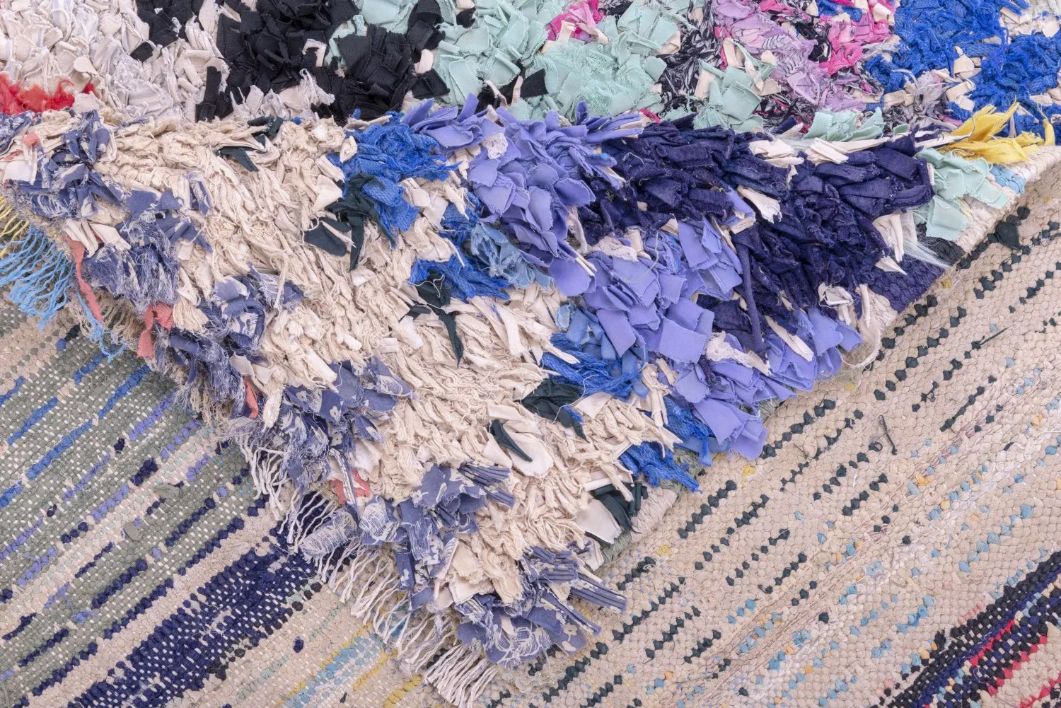 Marokkansk berber tæppe Boucherouite 230 x 125 cm