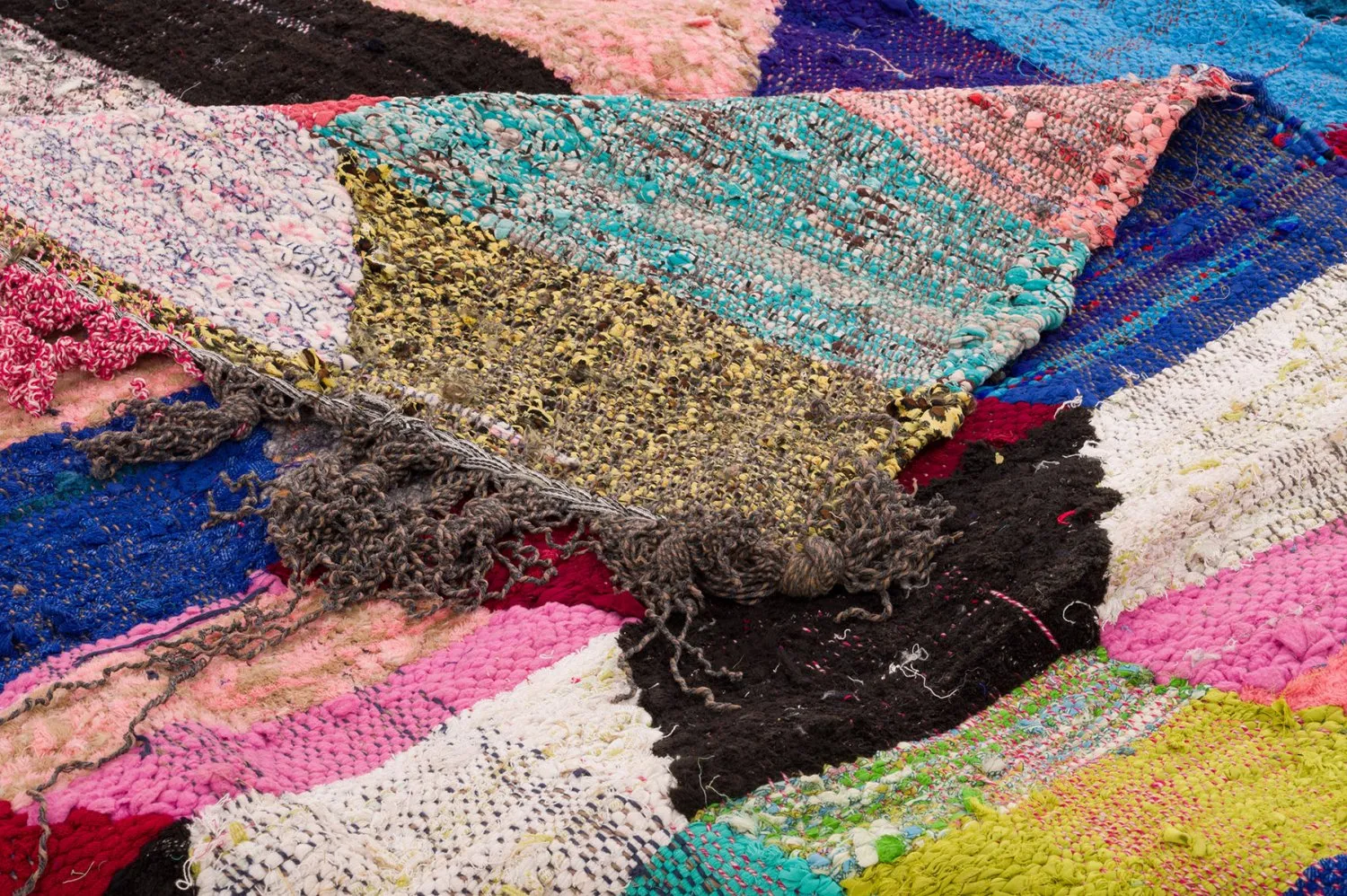 Marokkansk berber tæppe Boucherouite 150 x 305 cm