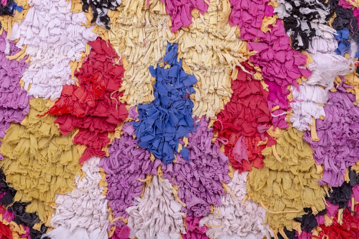 Marokkansk berber tæppe Boucherouite 255 x 165 cm