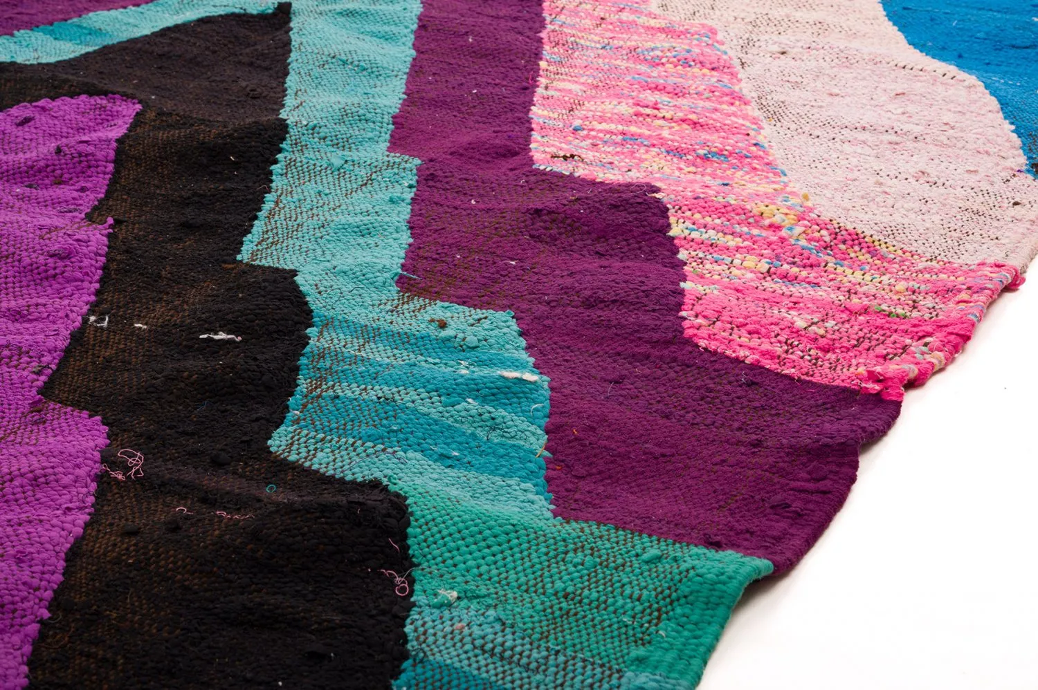 Marokkansk berber tæppe Boucherouite 140 x 250 cm