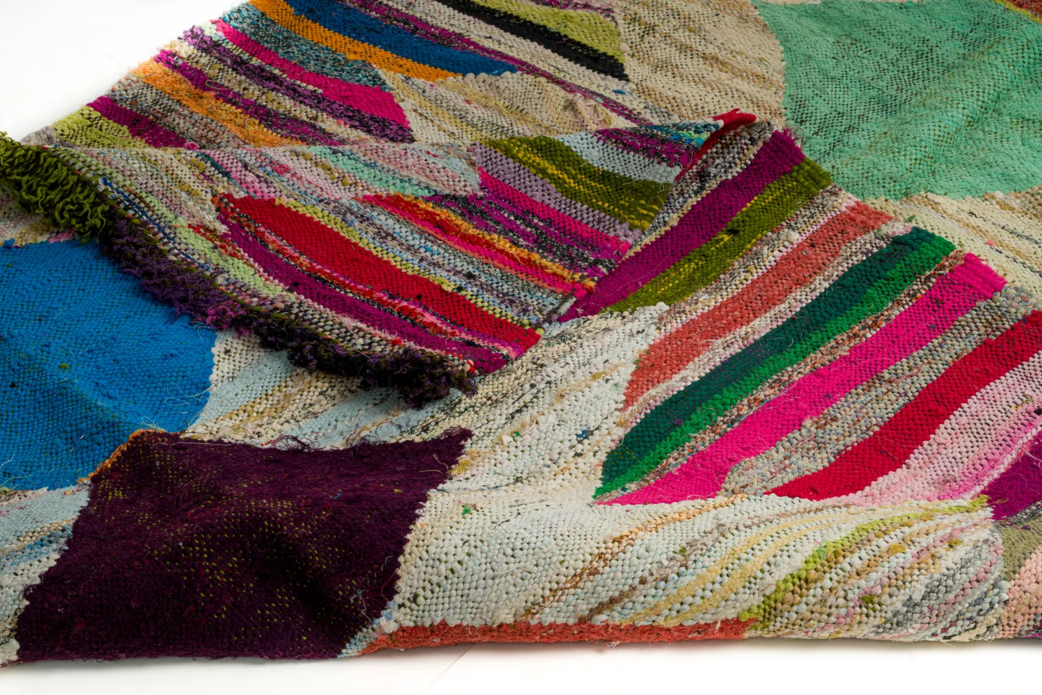 Marokkansk berber tæppe Boucherouite 140 x 255 cm