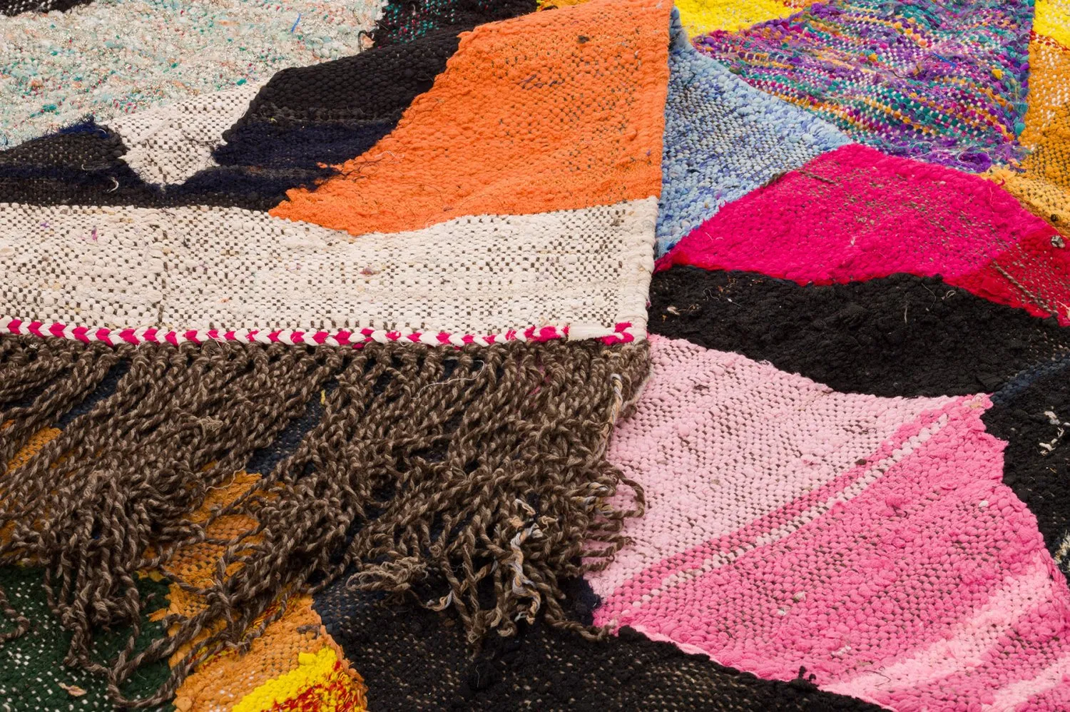 Marokkansk berber tæppe Boucherouite 150 x 305 cm