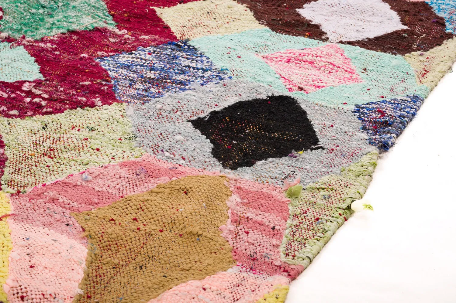 Marokkansk berber tæppe Boucherouite 150 x 255 cm