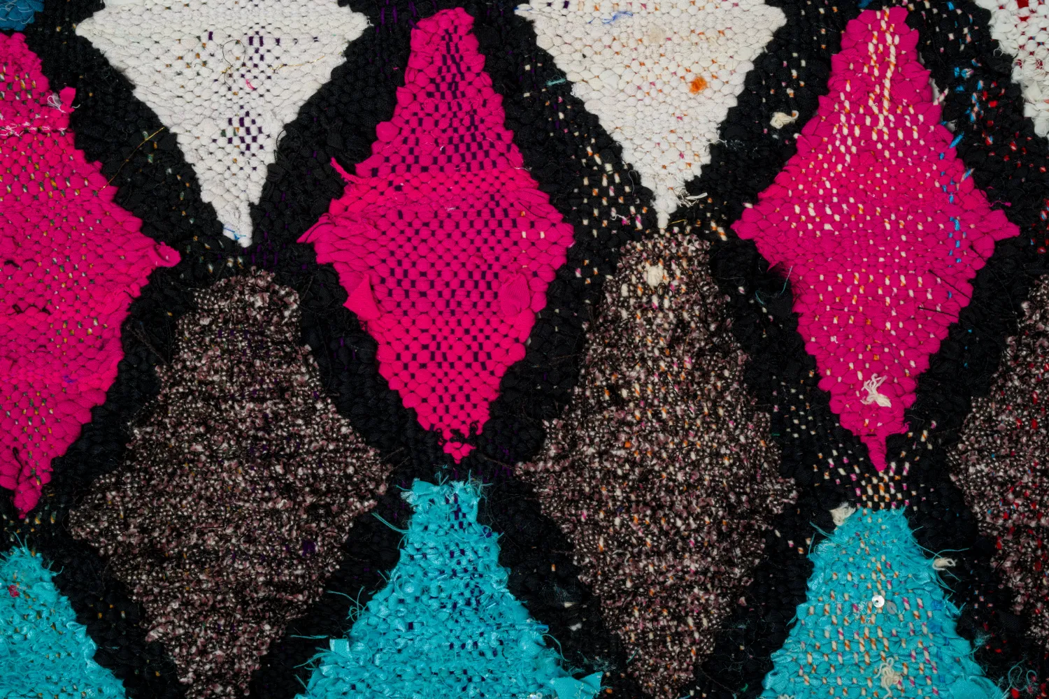 Marokkansk berber tæppe Boucherouite 155 x 205 cm