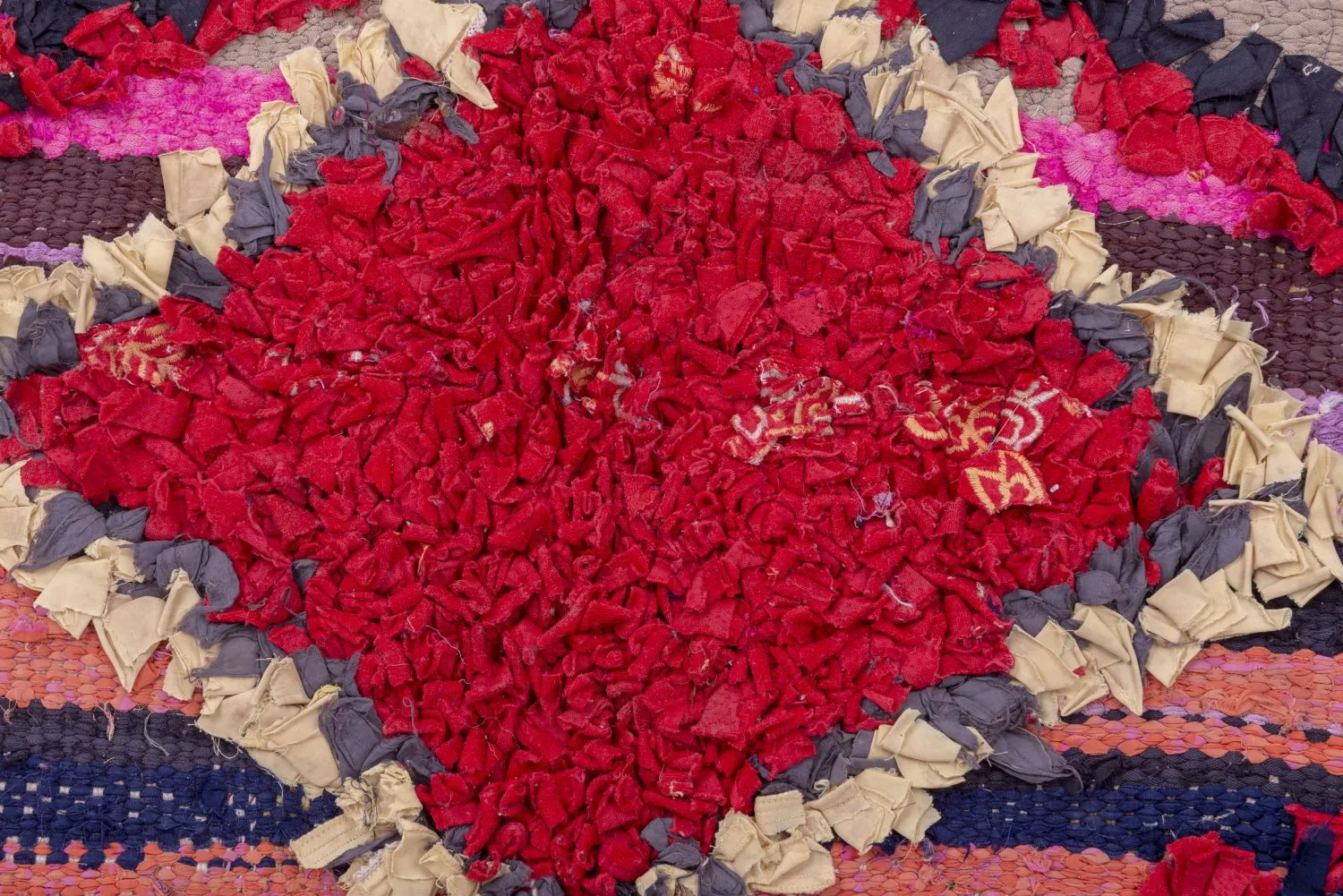 Marokkansk berber tæppe Boucherouite 210 x 130 cm