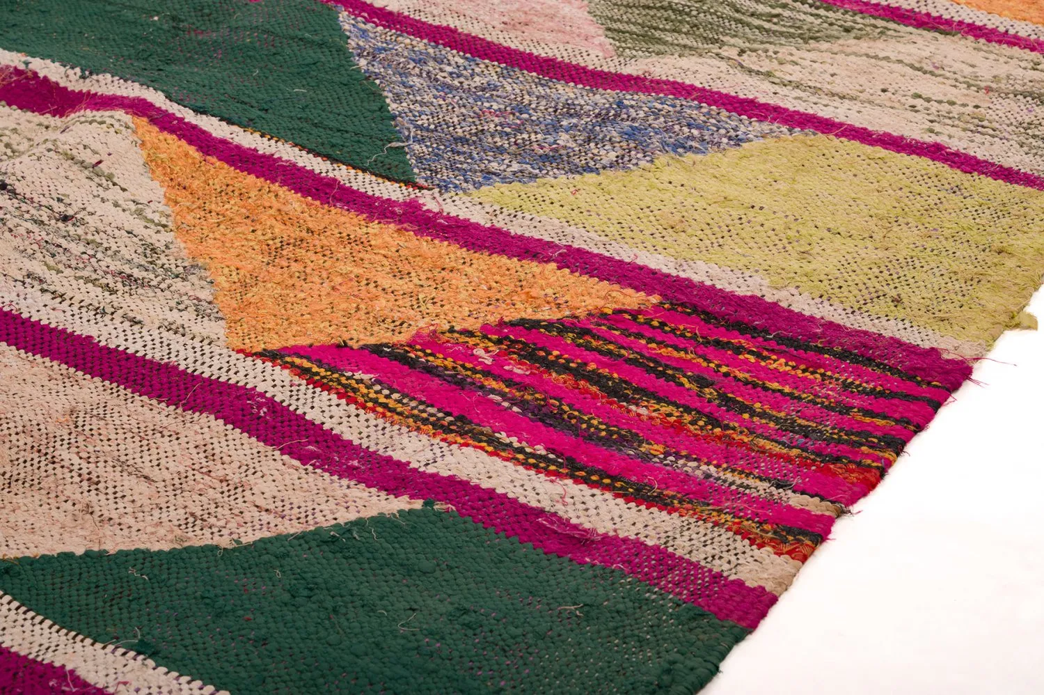 Marokkansk berber tæppe Boucherouite 135 x 265 cm