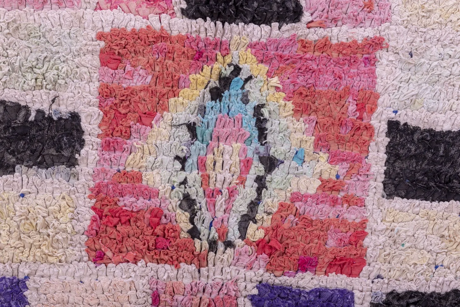 Marokkansk berber tæppe Boucherouite 280 x 160 cm