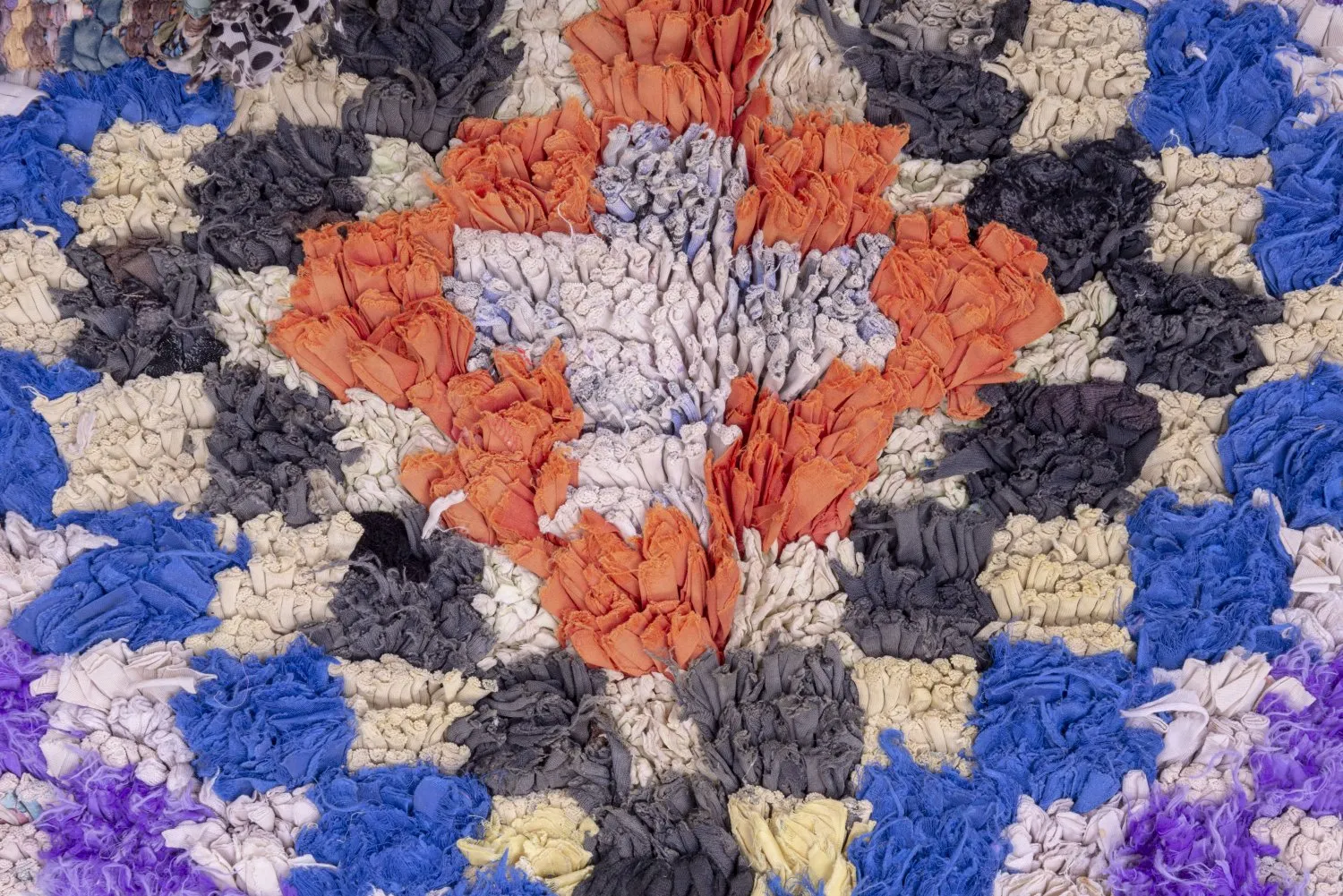 Marokkansk berber tæppe Boucherouite 215 x 160 cm