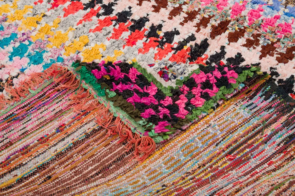 Marokkansk berber tæppe Boucherouite 250 x 160 cm