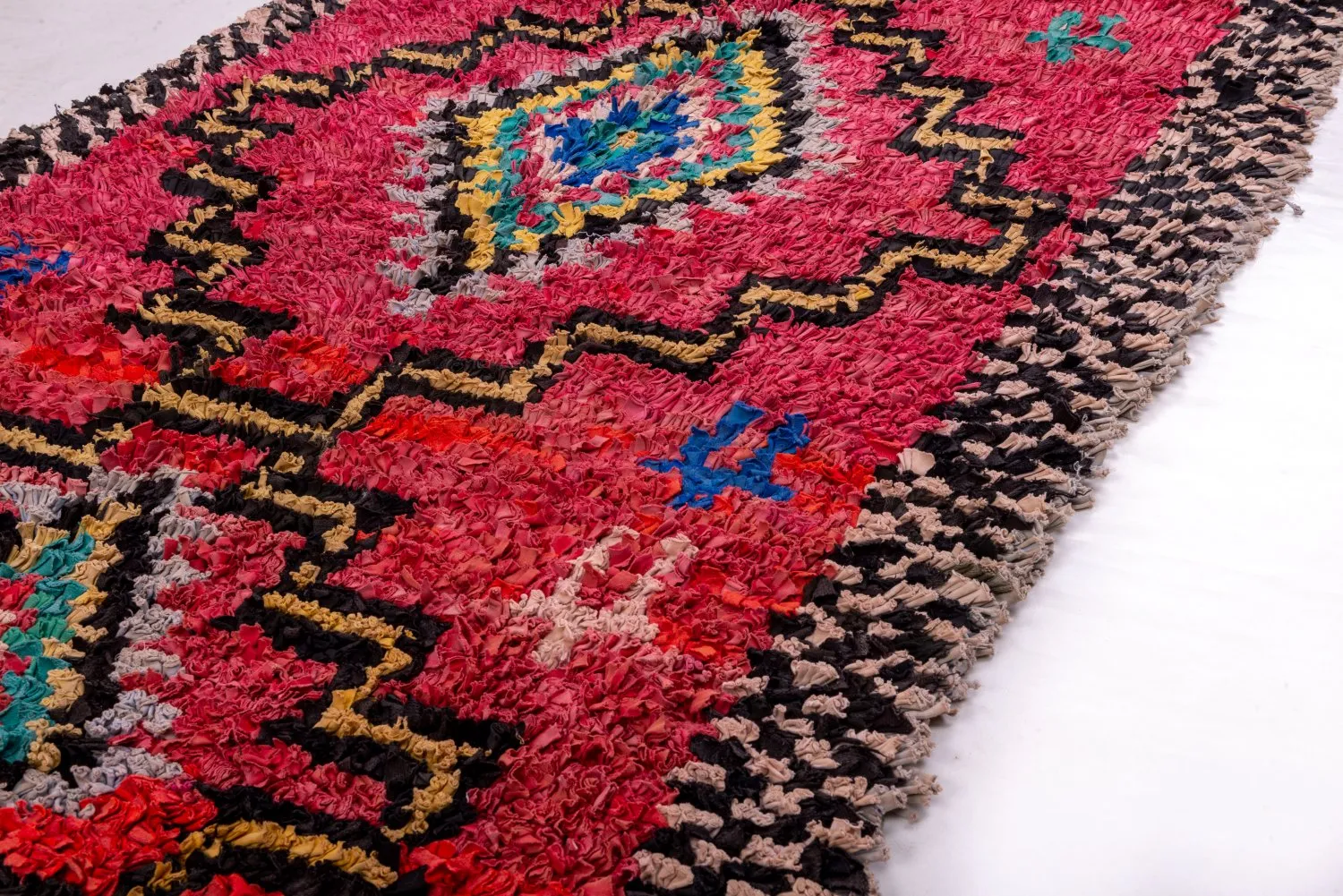 Marokkansk berber tæppe Boucherouite 285 x 130 cm