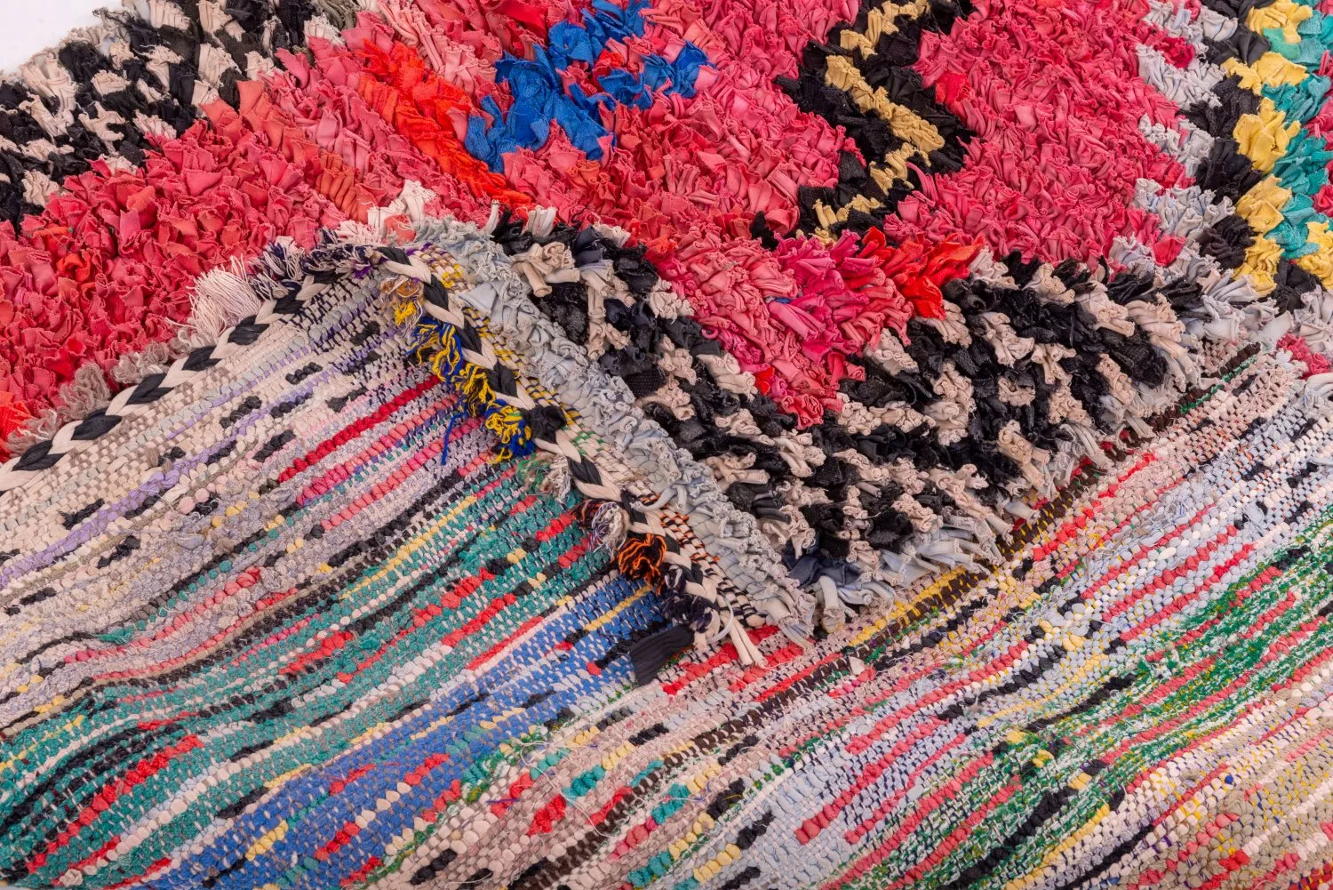 Marokkansk berber tæppe Boucherouite 285 x 130 cm