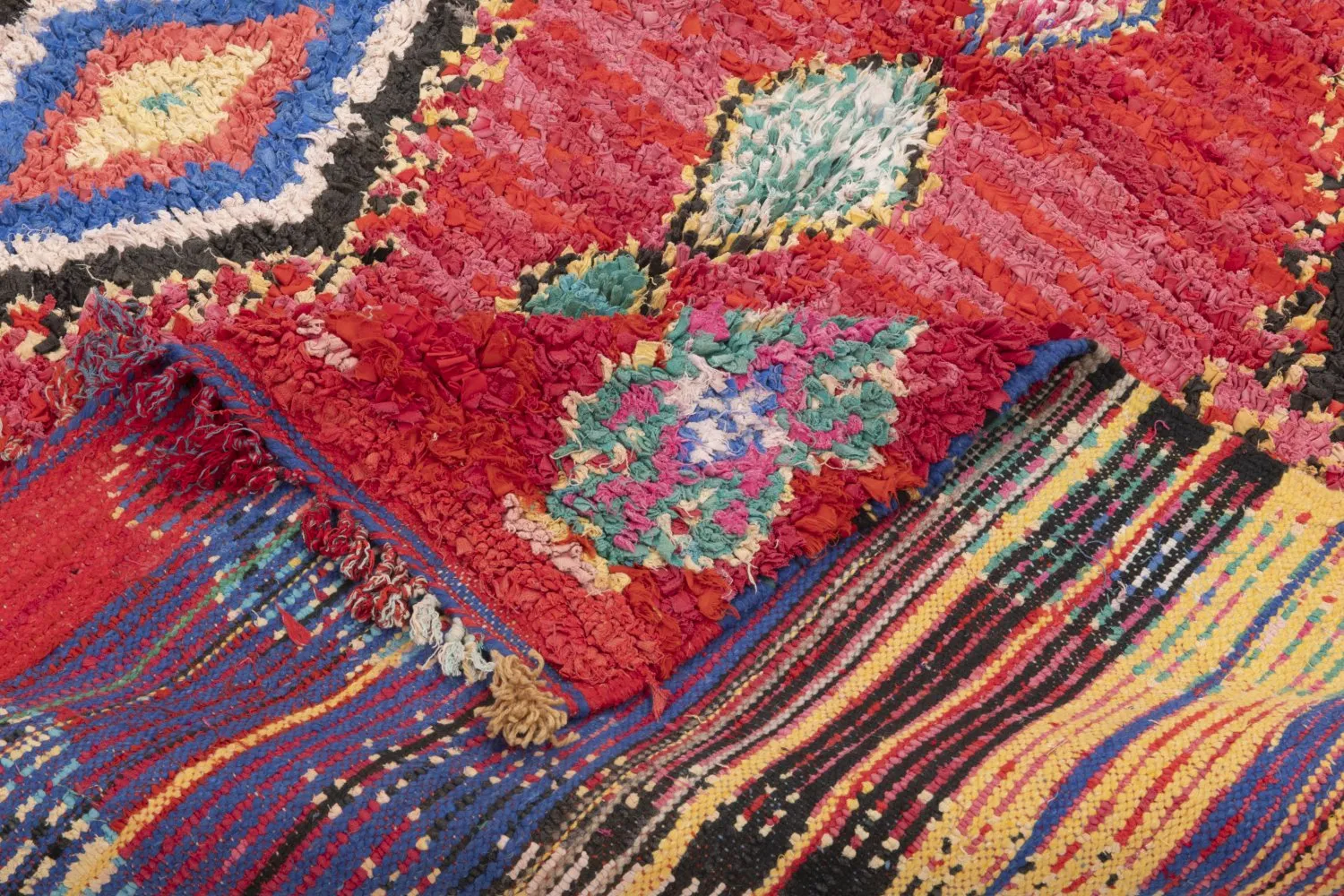 Marokkansk berber tæppe Boucherouite 225 x 165 cm
