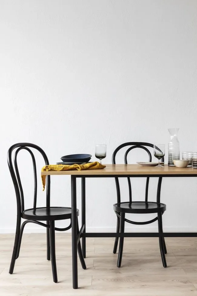 Stol - Bistro (træ/sort) - 2 stk