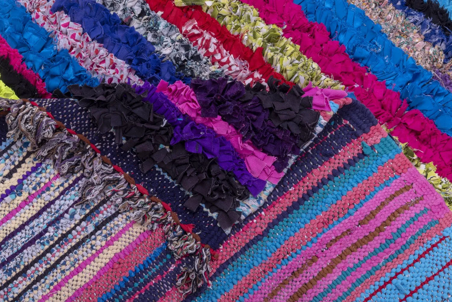 Marokkansk berber tæppe Boucherouite 210 x 115 cm