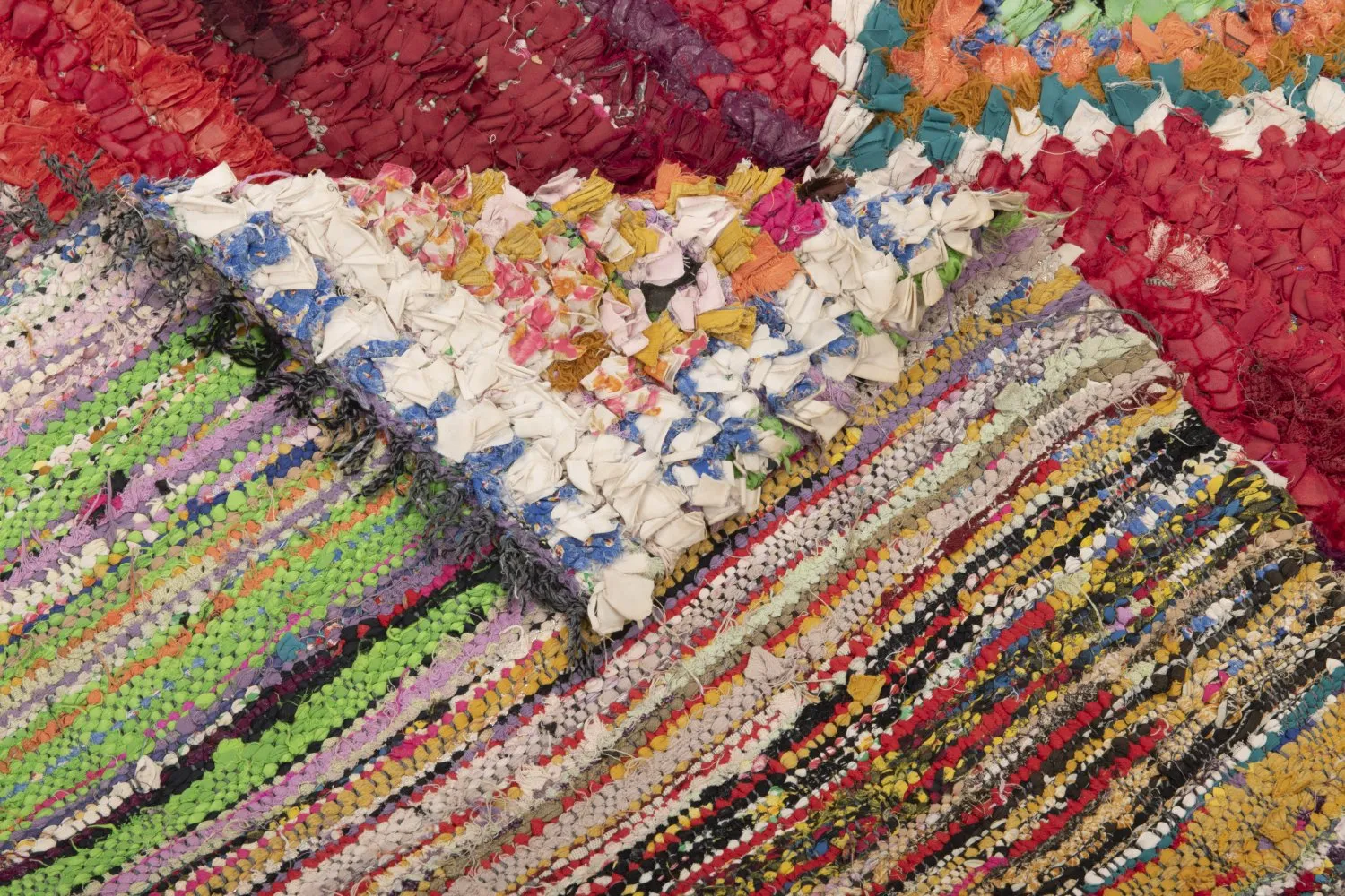 Marokkansk berber tæppe Boucherouite 210 x 140 cm