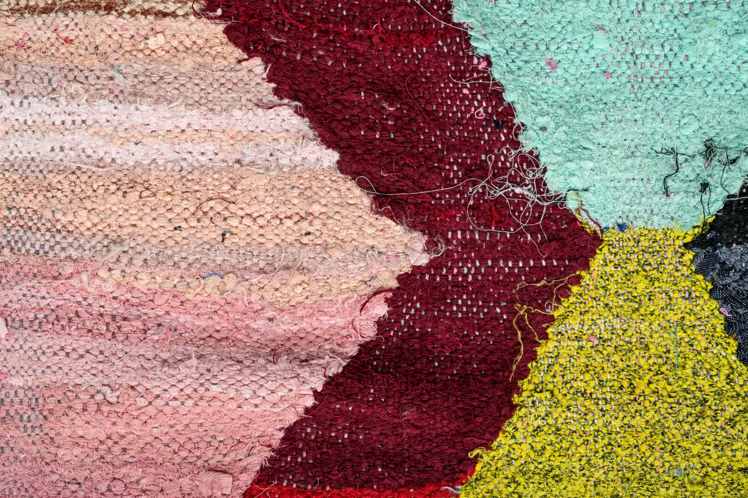 Marokkansk berber tæppe Boucherouite 140 x 260 cm