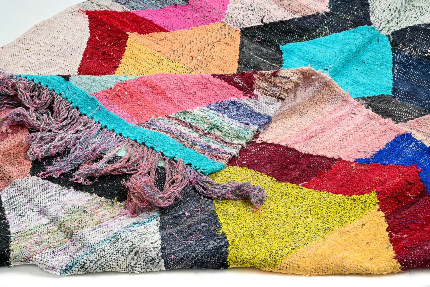 Marokkansk berber tæppe Boucherouite 140 x 260 cm