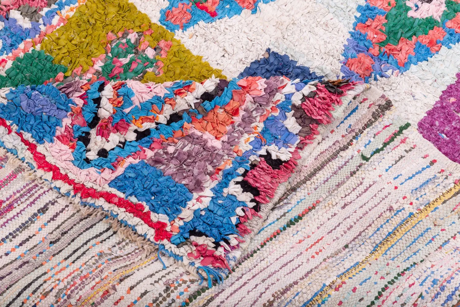 Marokkansk berber tæppe Boucherouite 225 x 115 cm