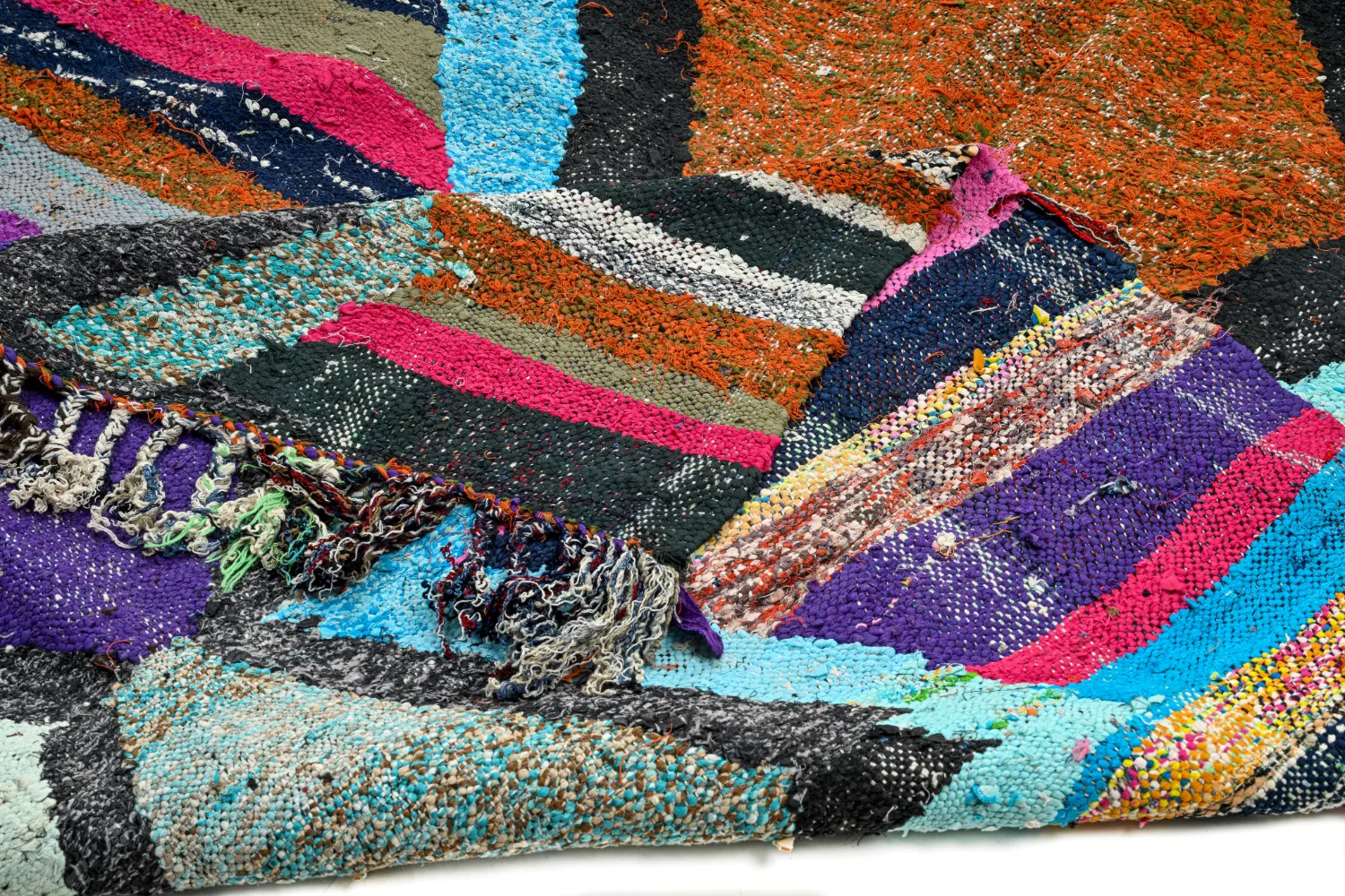 Marokkansk berber tæppe Boucherouite 135 x 235 cm