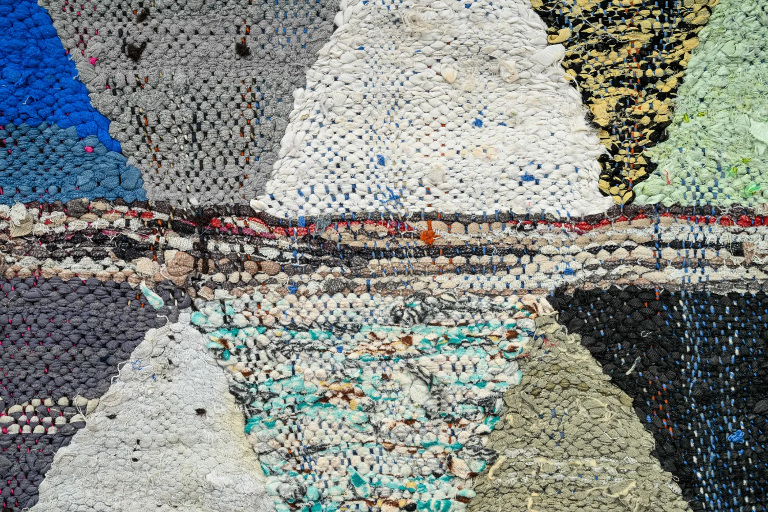 Marokkansk berber tæppe Boucherouite 125 x 230 cm