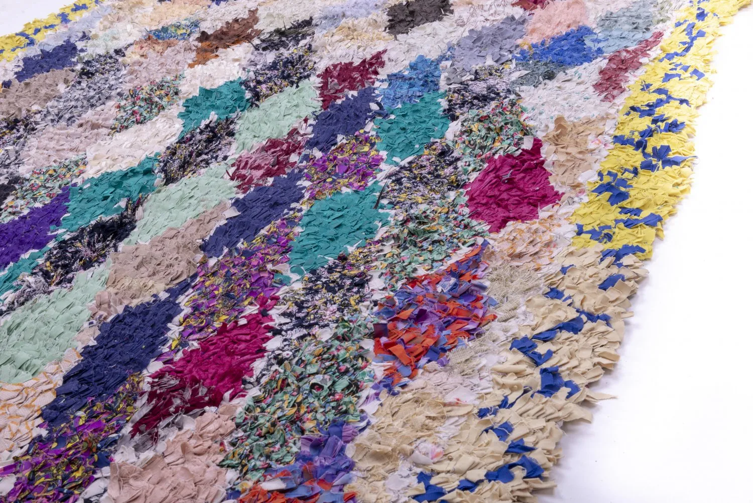 Marokkansk berber tæppe Boucherouite 225 x 135 cm